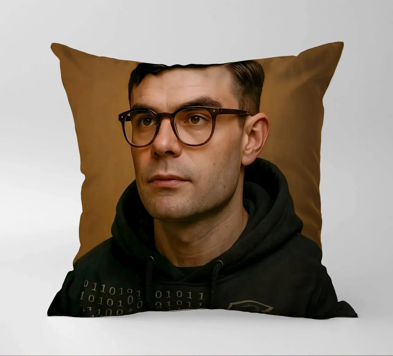Nerd Icon – Alan Turing decorative cushion by CNTRL