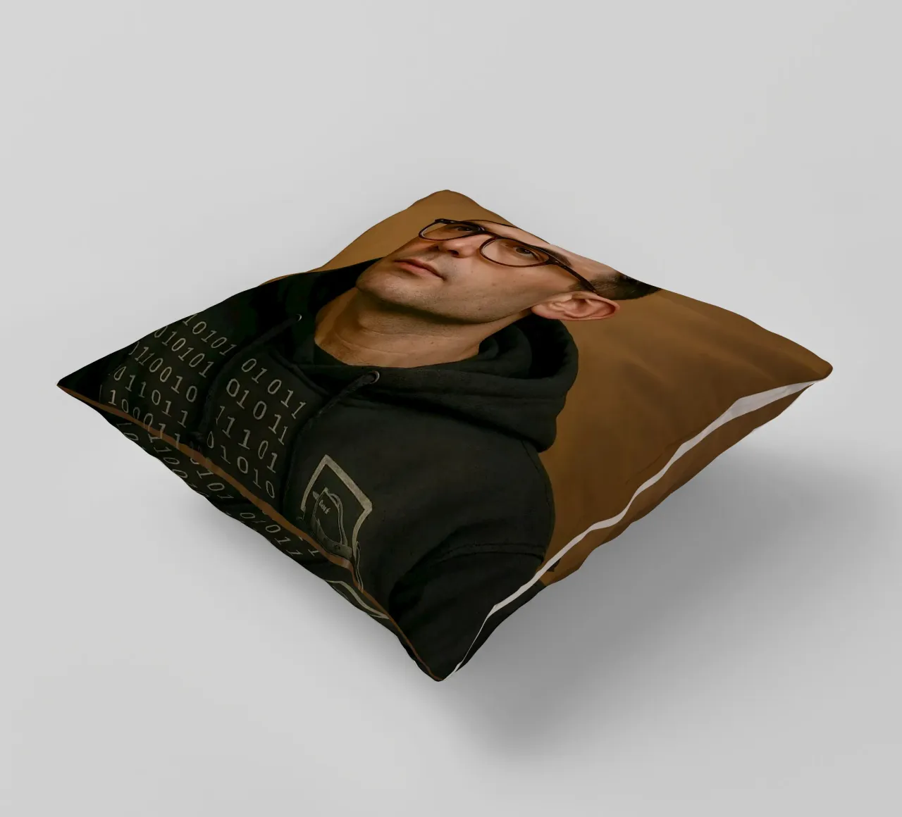 Nerd Icon – Alan Turing decorative cushion by CNTRL