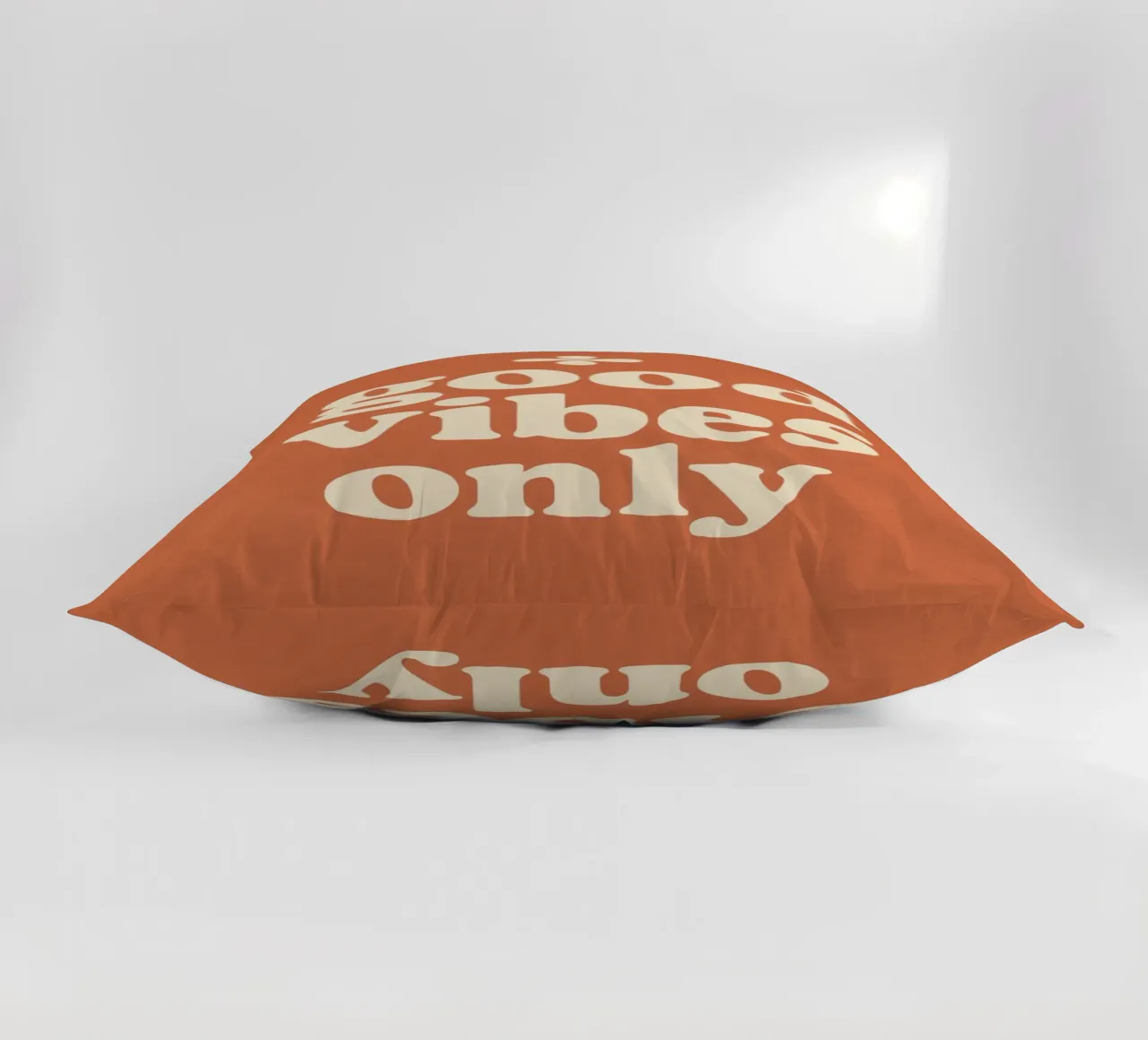 Good Vibes Only Kissen von treechild