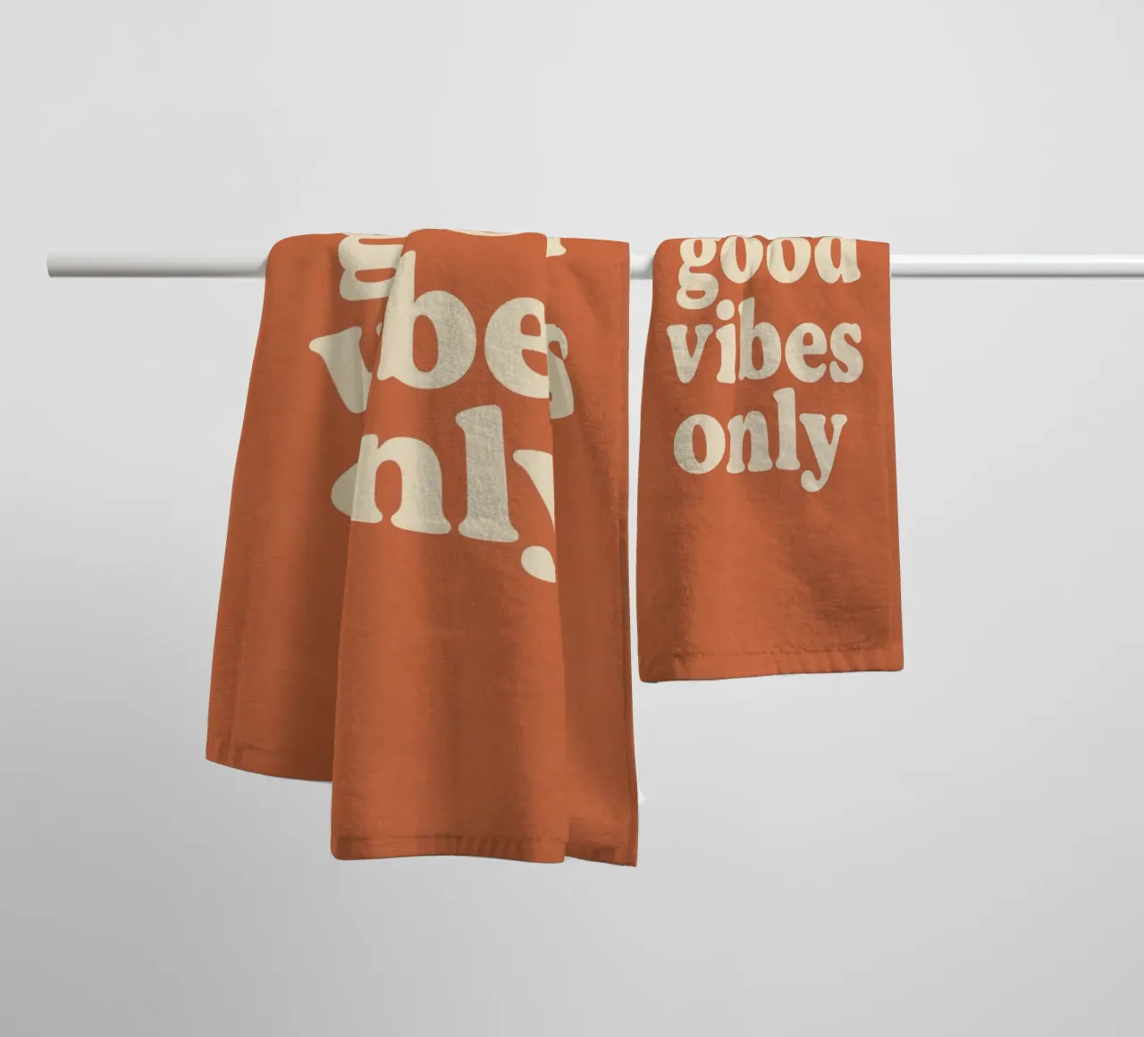 Good Vibes Only badhanddoek van treechild