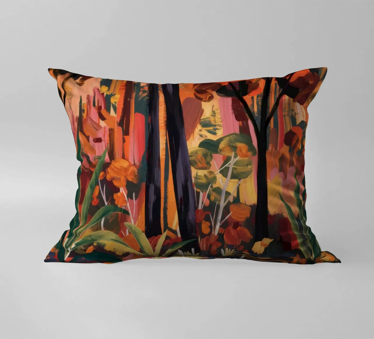 Bagliore della foresta cremisi cuscino da Obisidian Brush