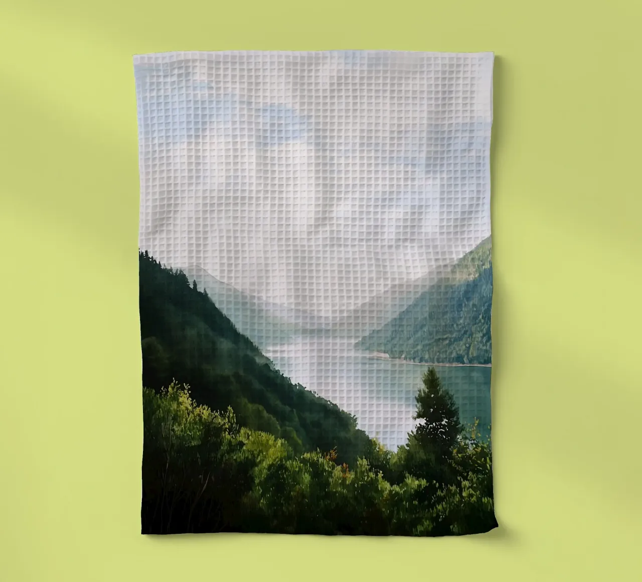 Norwegian Fjord Whisper: Serenity Over Water canovaccio da cucina da FujiBrush