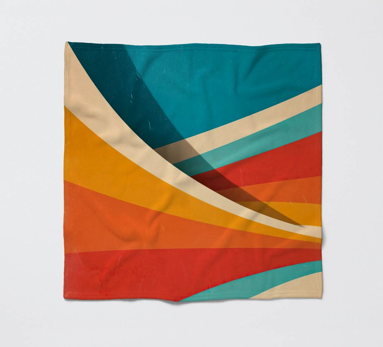 Retro vibes | Abstract 70s stripe motif fleece blanket by Autofocus