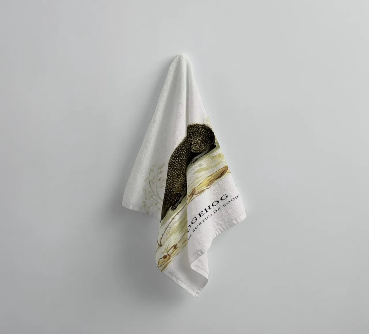 Anselmus Boëtius de Boodt - Hedgehog asciugamano da bagno da Vintage by JUNIQE