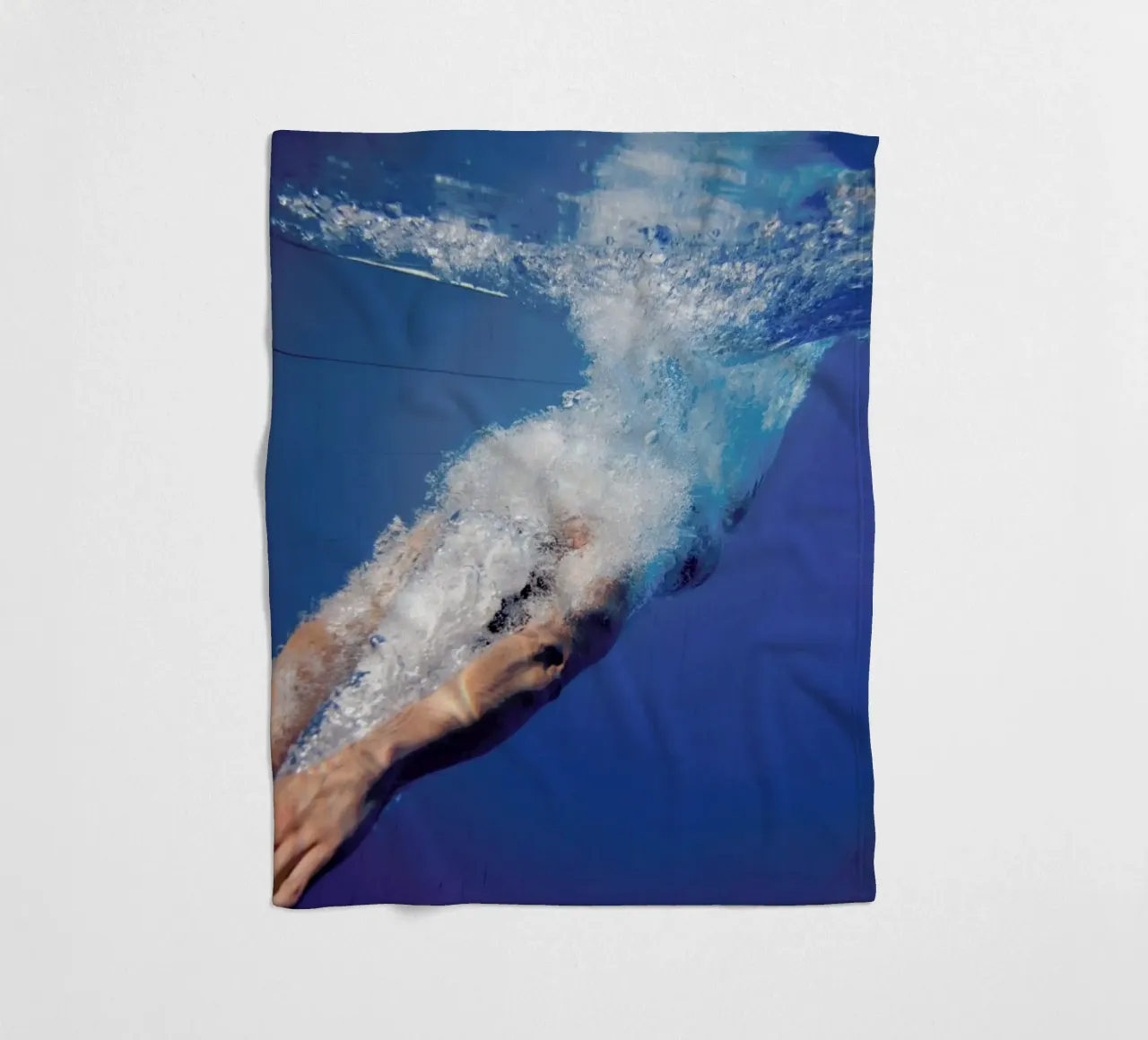 Diving Beneath Fleecedecke von EyeEm Mobile GmbH