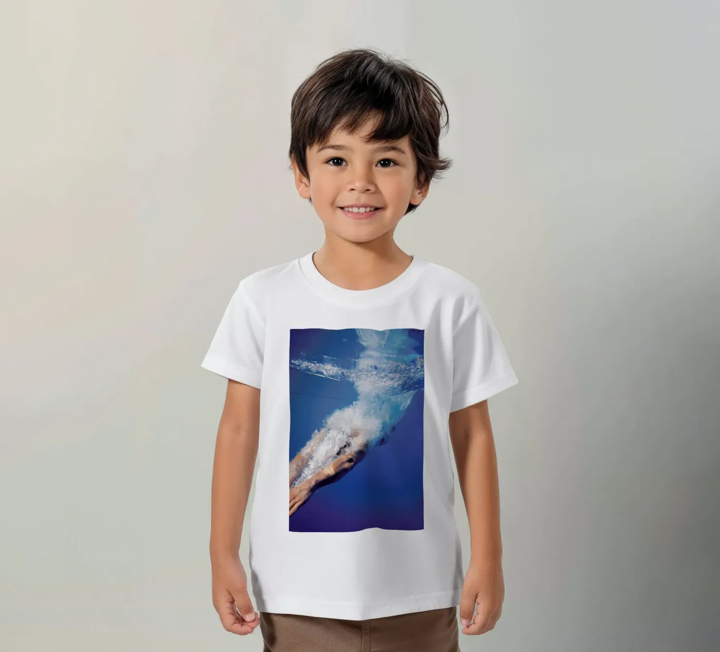 Diving Beneath t-shirt bambini da EyeEm Mobile GmbH