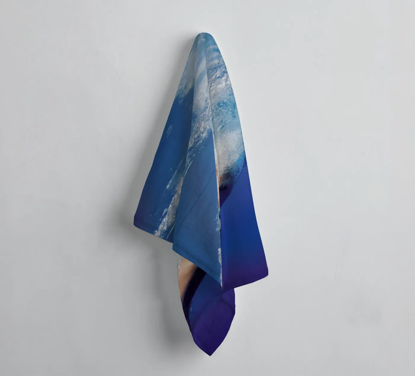 Diving Beneath towel by EyeEm Mobile GmbH