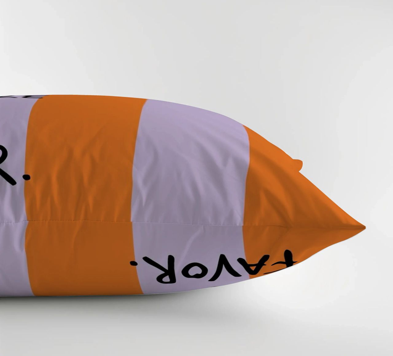 more amore. (mehrere Varianten verfügbar) cuscino da FRICKE DESIGN