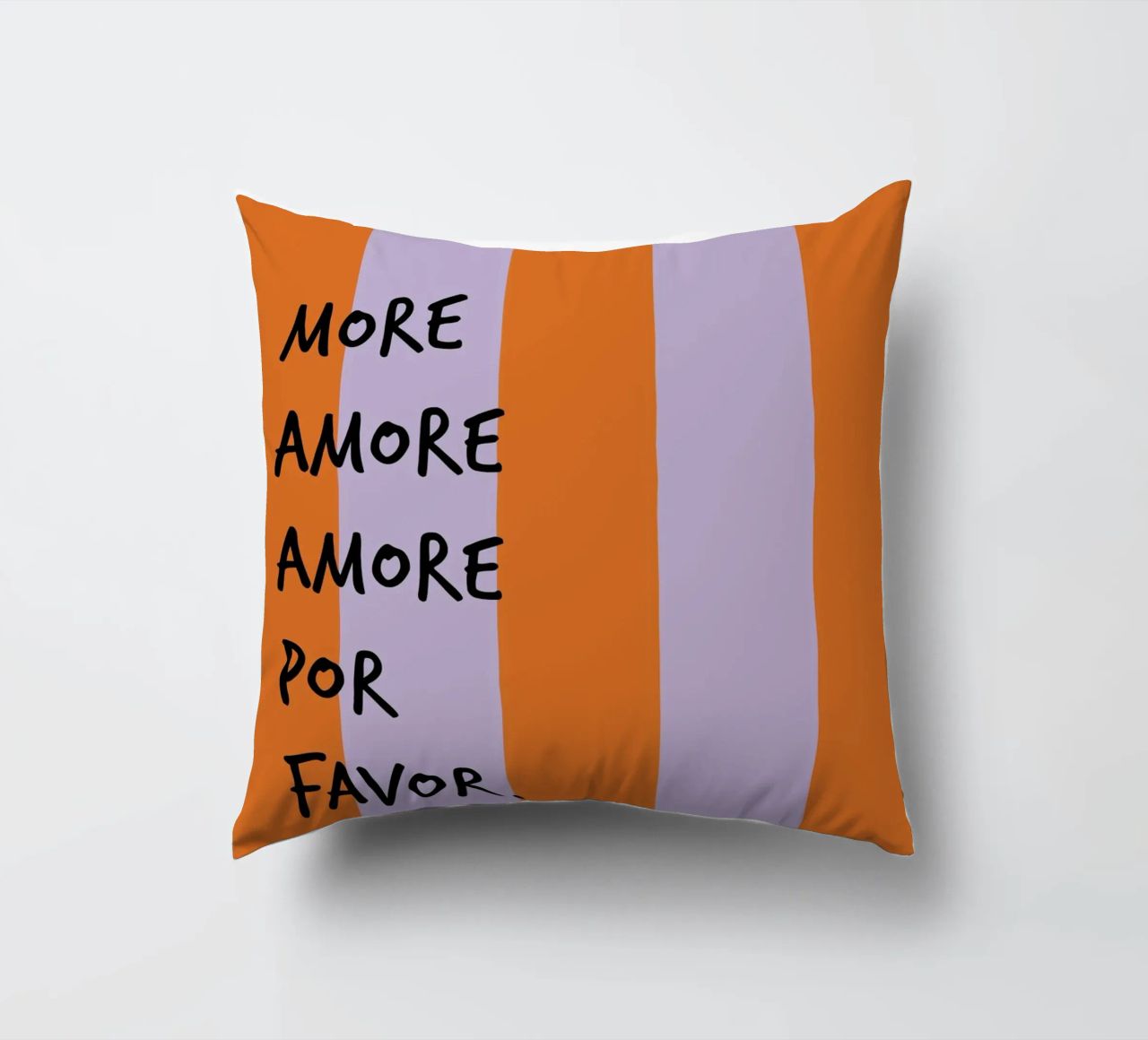 more amore. (mehrere Varianten verfügbar) cuscino da FRICKE DESIGN