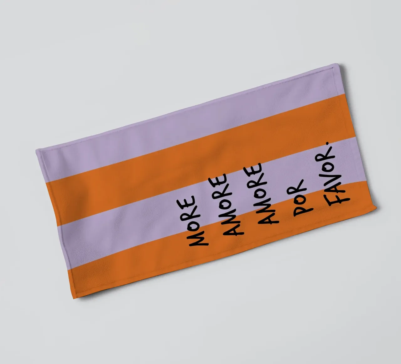 more amore. (mehrere Varianten verfügbar) Handtuch von FRICKE DESIGN