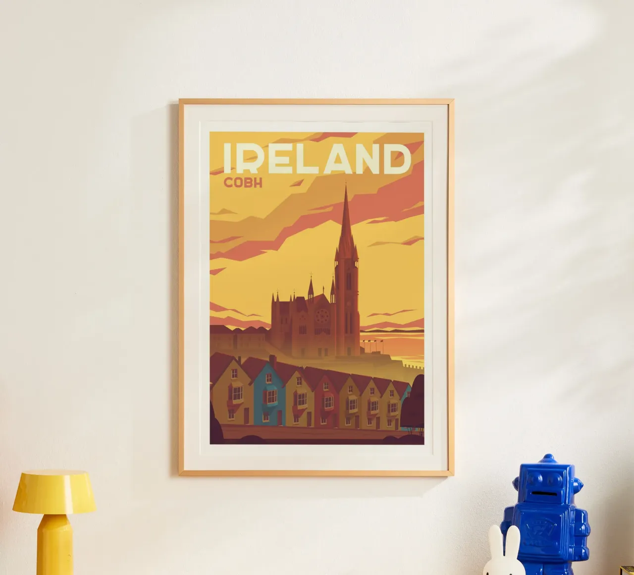 Cobh, Irlanda poster con telaio in alluminio da Wanderlust Vibes