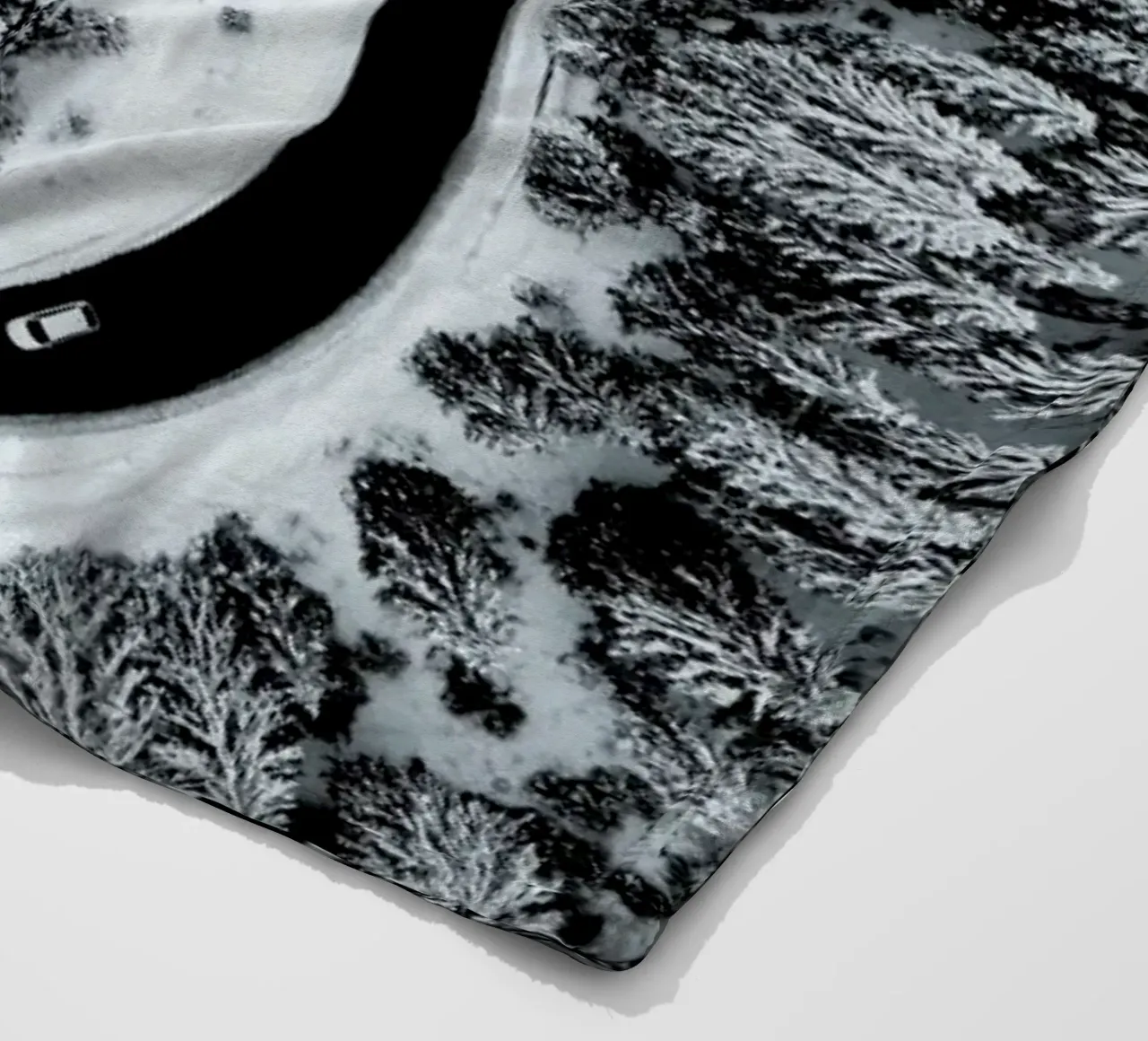 Looping Back Fleecedecke von METROPOLIS