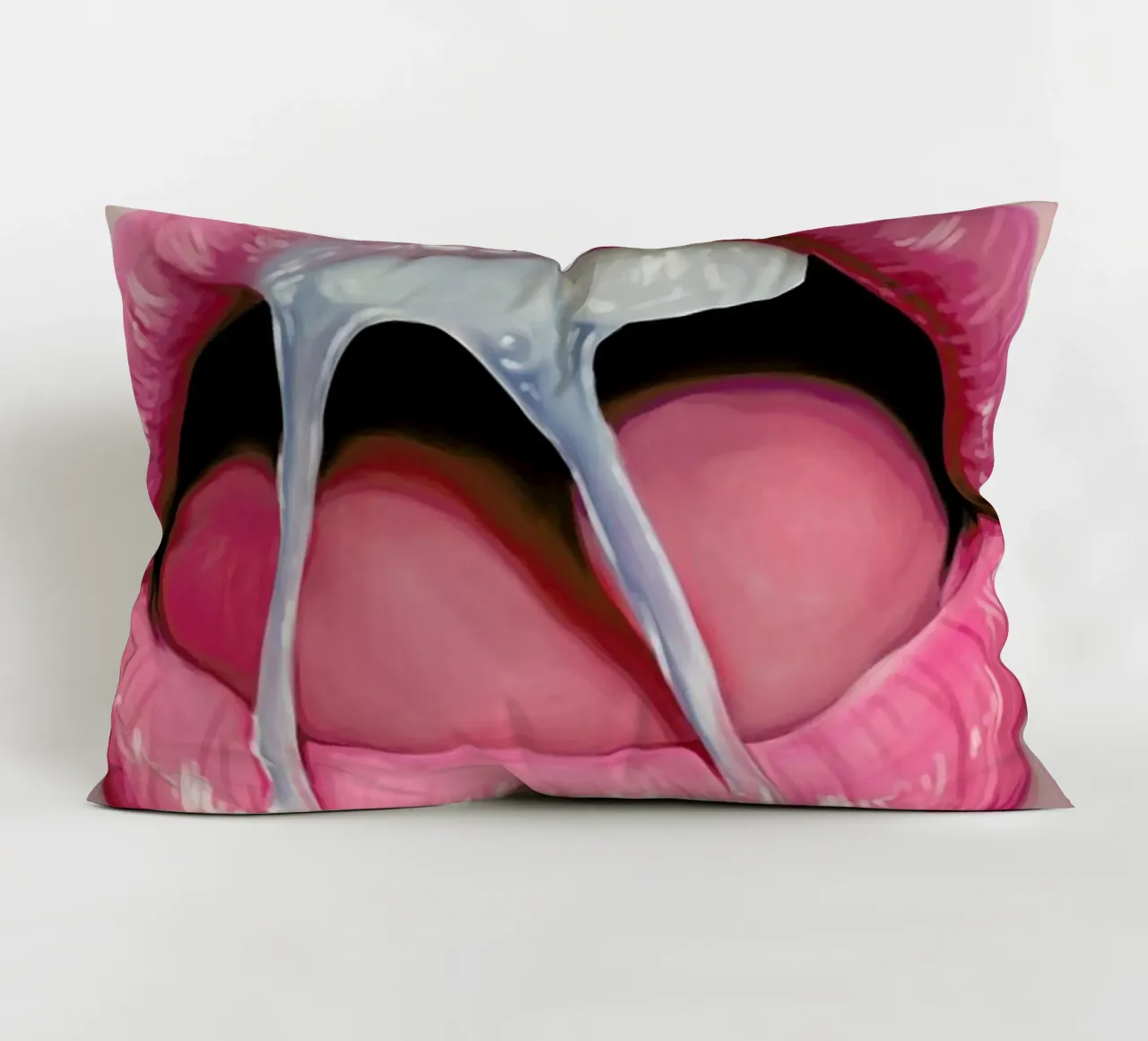 Tiniko's decorative cushion by Musya