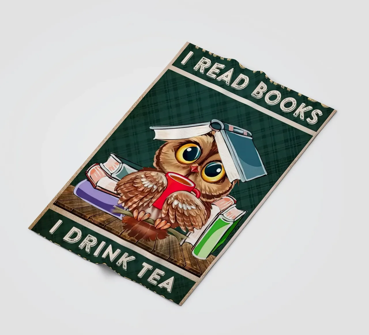 Eule Ich lese Bücher Ich trinke Tee und ich weiß Dinge Fleecedecke von Aaronshop