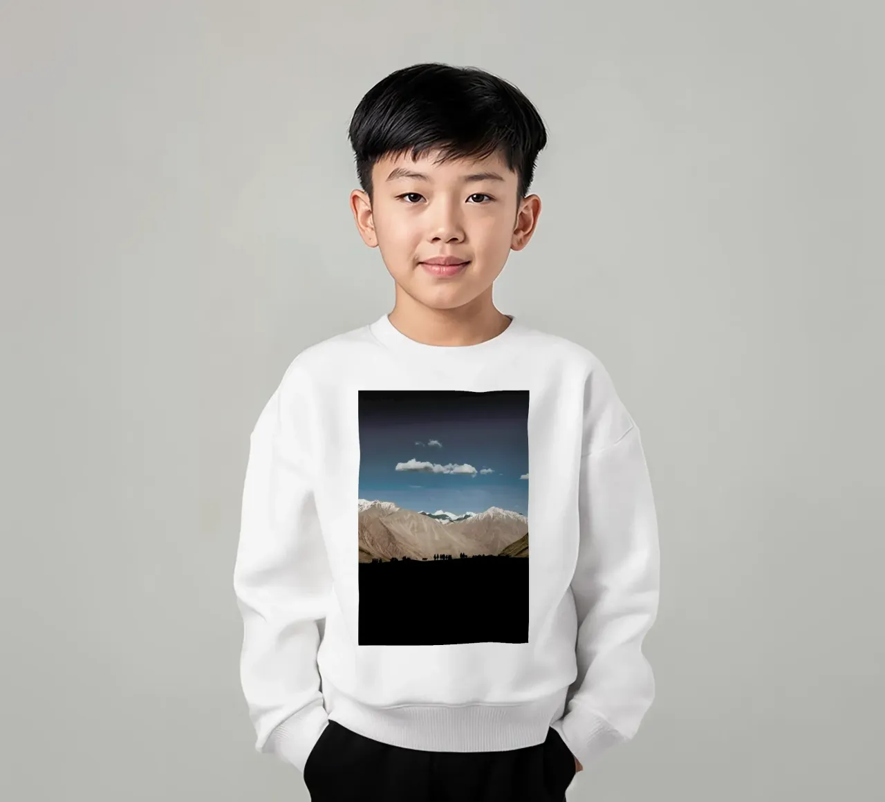 Setting Out kids sweatshirt by METROPOLIS