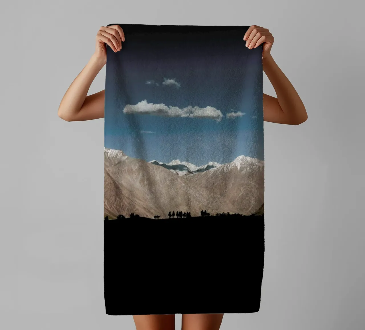 Setting Out towel by METROPOLIS