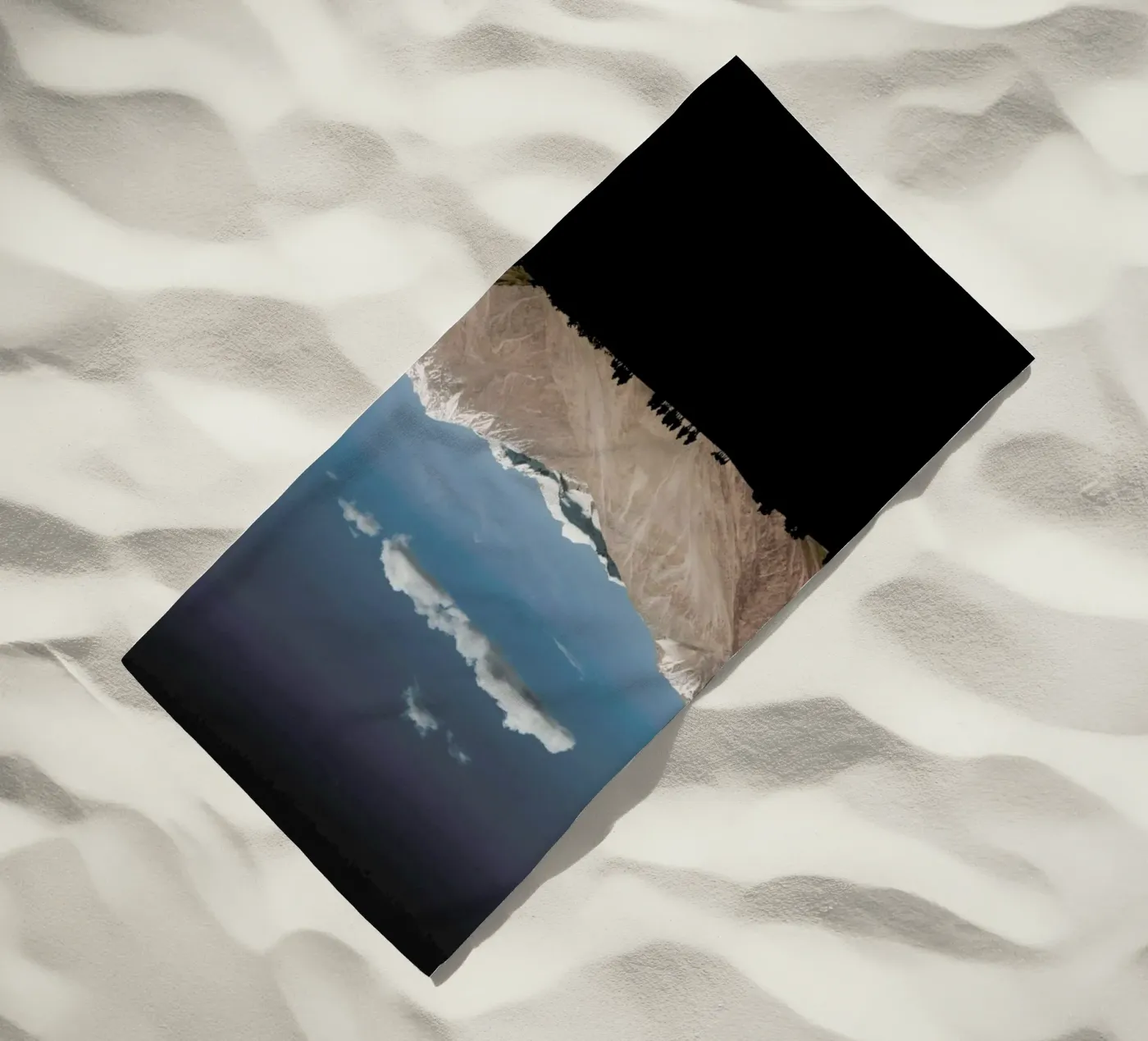 Setting Out strandhanddoek van METROPOLIS