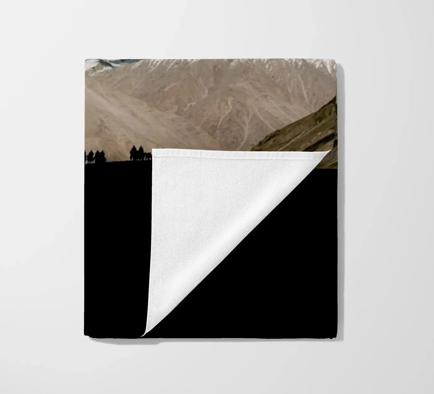 Setting Out strandhanddoek van METROPOLIS