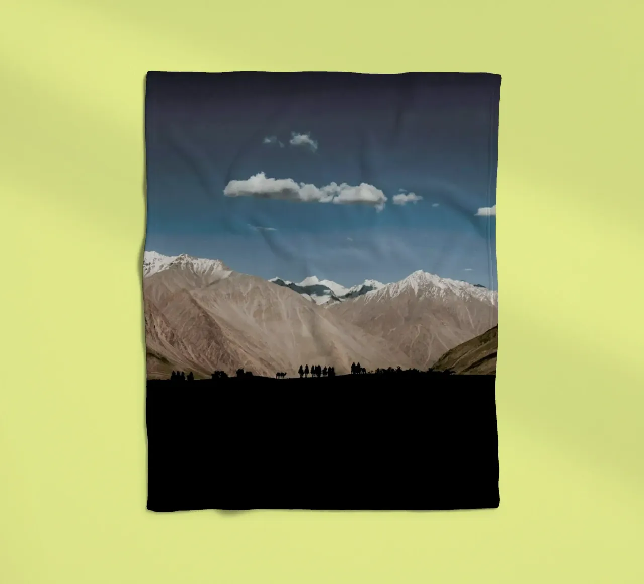 Setting Out Fleecedecke von METROPOLIS