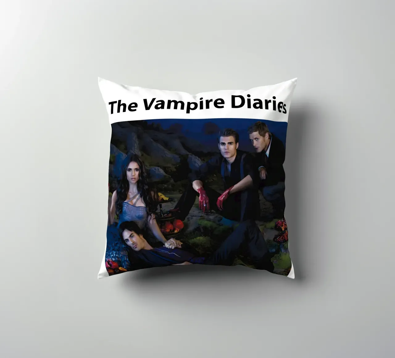 The Vampire Diaries cuscino da The Movie Wall