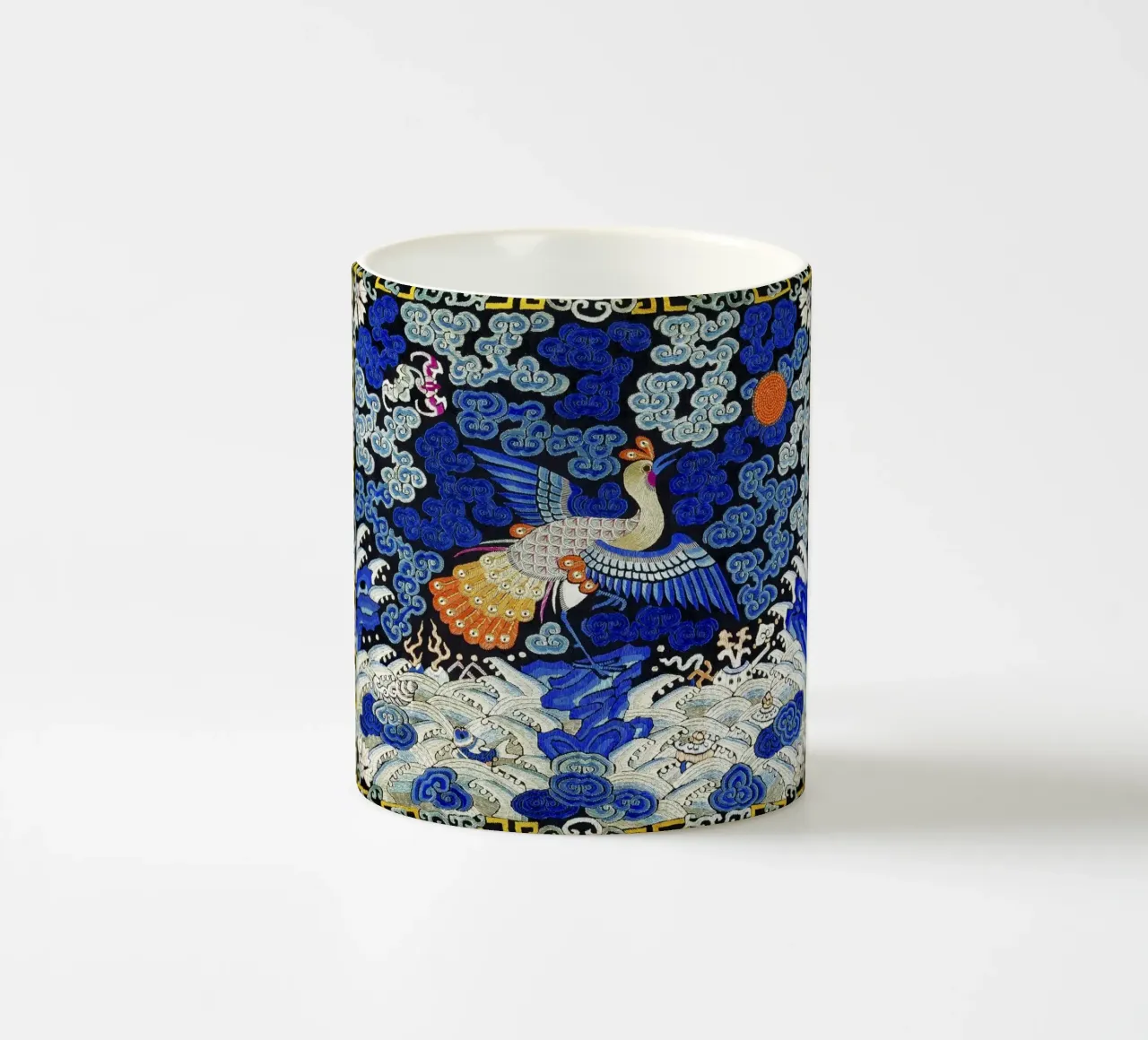 Chinesisches Rangabzeichen: Phönixkranich - Kaiserliche Kunst, Qing-Dynastie Keramik Tasse von NorwesClub