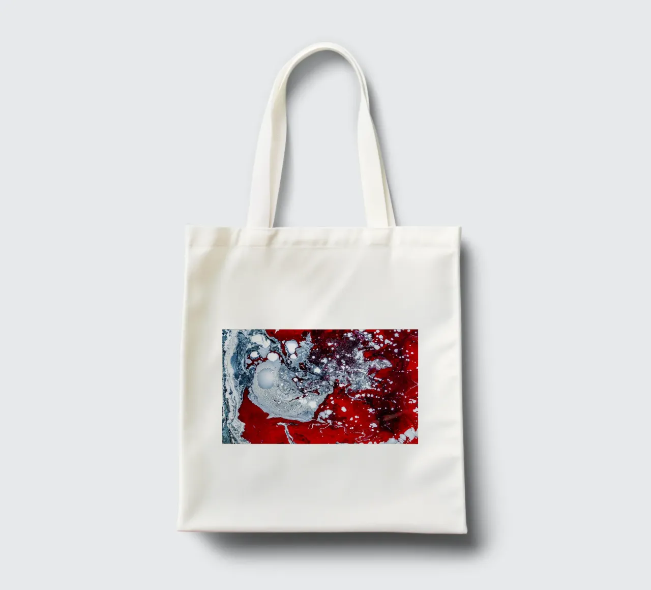 Abstraktes Fließen: Kühnes rot-weißes Acryl-Gießen Leinwandkunst Jutebeutel von NorwesClub