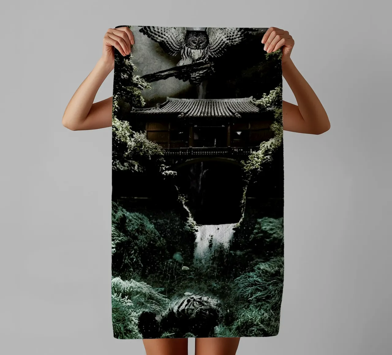Deeply Disturbed asciugamano da bagno da Design by Soph