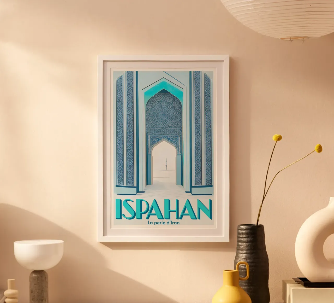ISPAHAN - LA PERLE D'IRAN poster con telaio in alluminio da Une Affaire de Filles