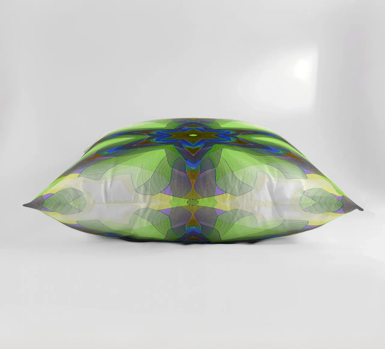 Kaléidoscope avec formes décorées dans les tons vert-jaune-bleu coussin de Gürsel Yesil Digital Art