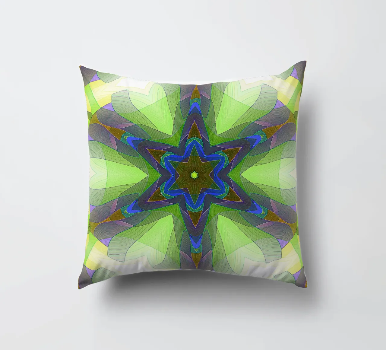Kaléidoscope avec formes décorées dans les tons vert-jaune-bleu coussin de Gürsel Yesil Digital Art