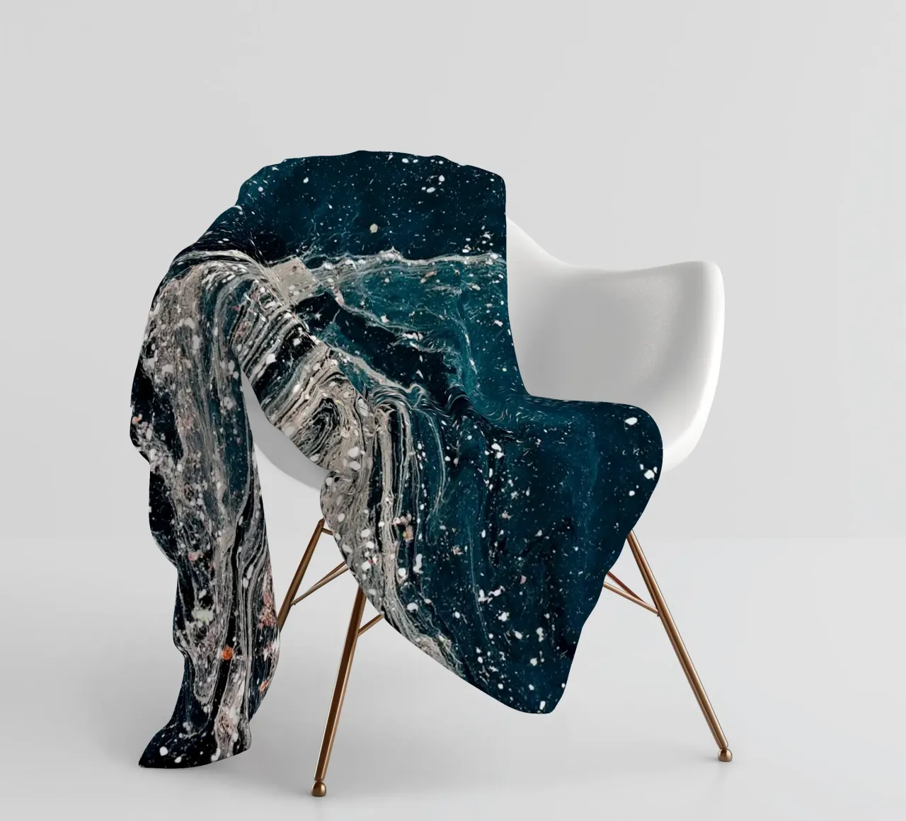 "Wirbelnde kosmische Ströme" - Abstrakter Marmor Fluid Kunstdruck Fleecedecke von NorwesClub