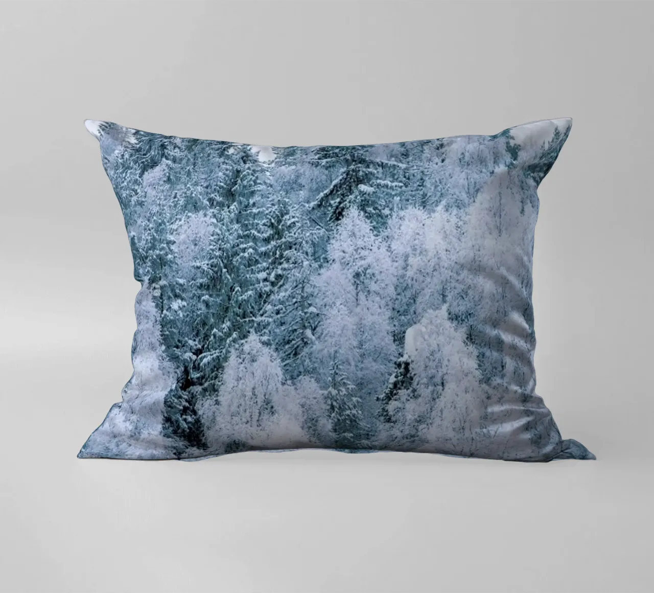 Frosted Firs cuscino da METROPOLIS