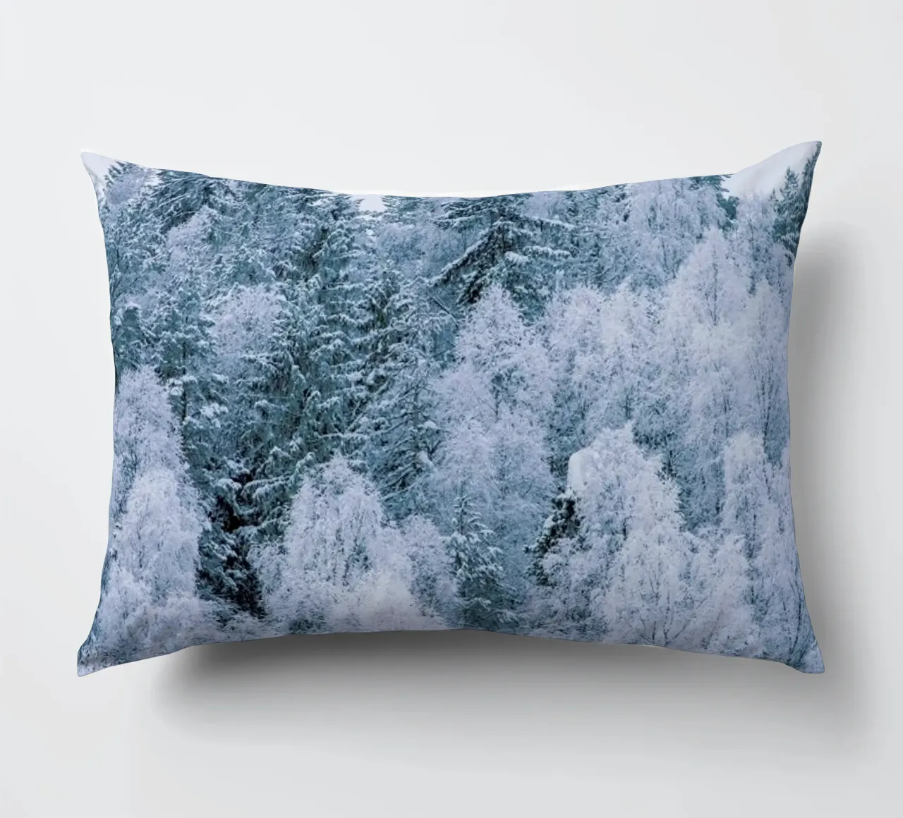Frosted Firs cuscino da METROPOLIS