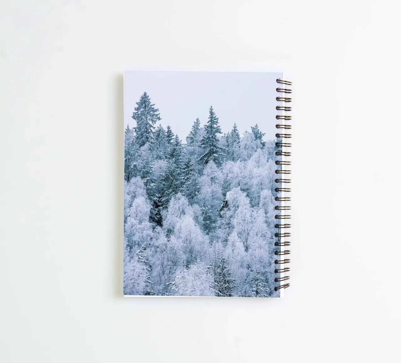 Frosted Firs Ringbuch von METROPOLIS