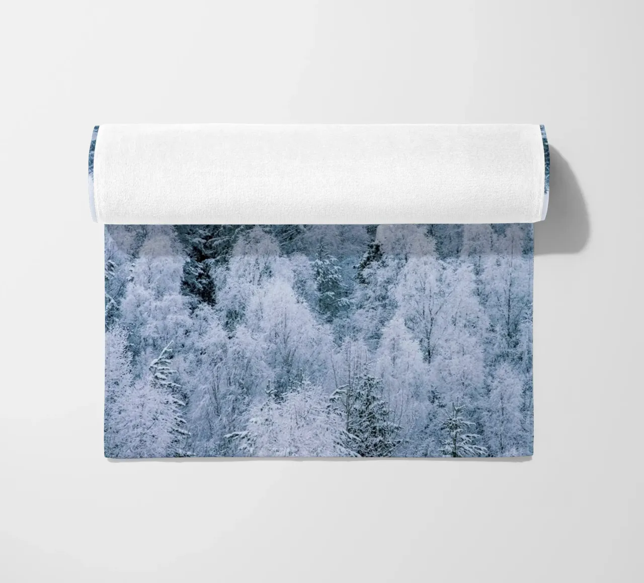 Frosted Firs telo mare da METROPOLIS