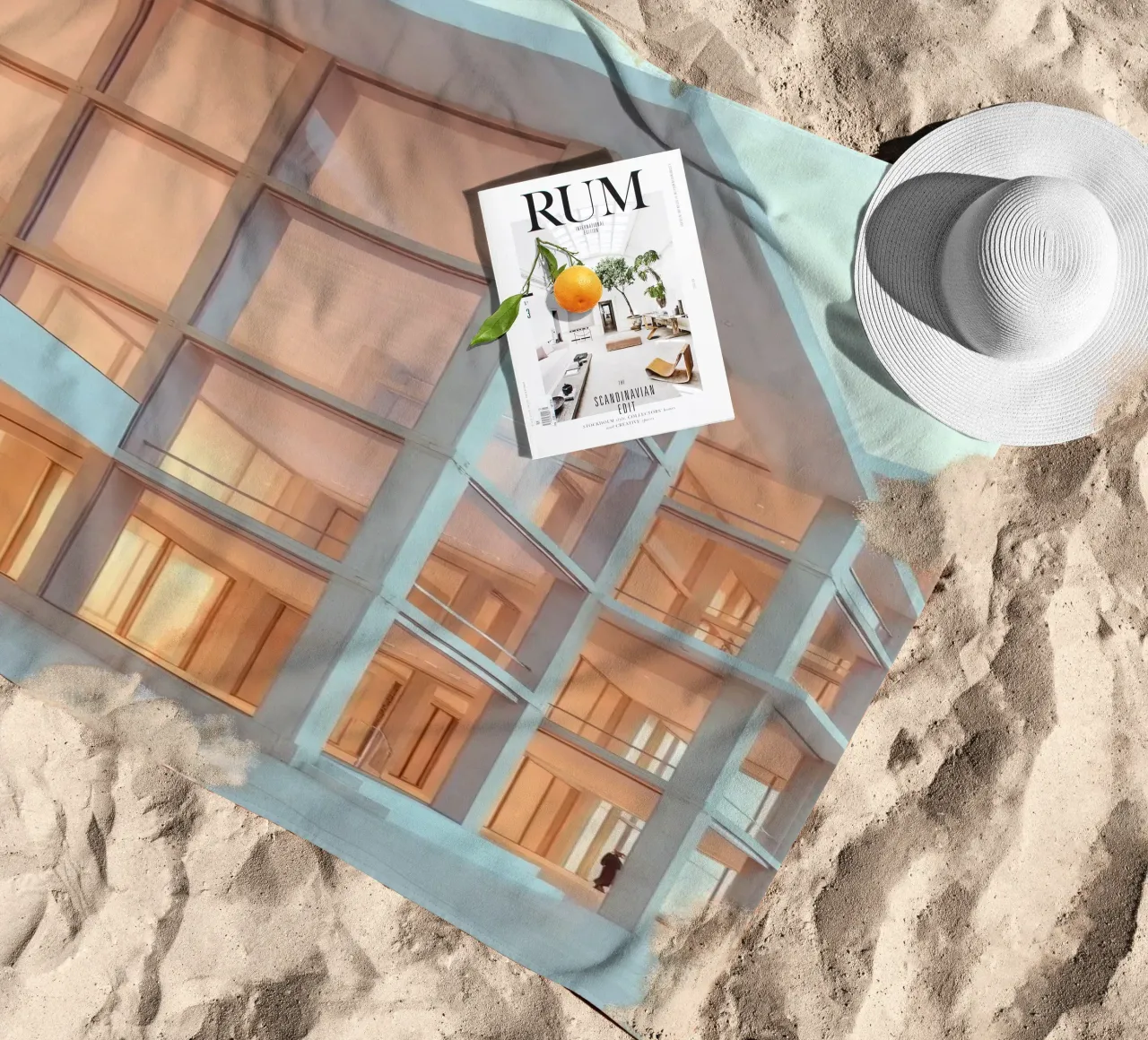 Moderne architektonische Gestaltung mit großzügigen Freiflächen und Strandtuch von DesignDoodle