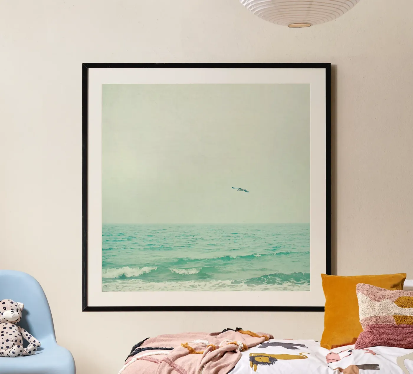 Uccello solitario poster da Cassia Beck Photography