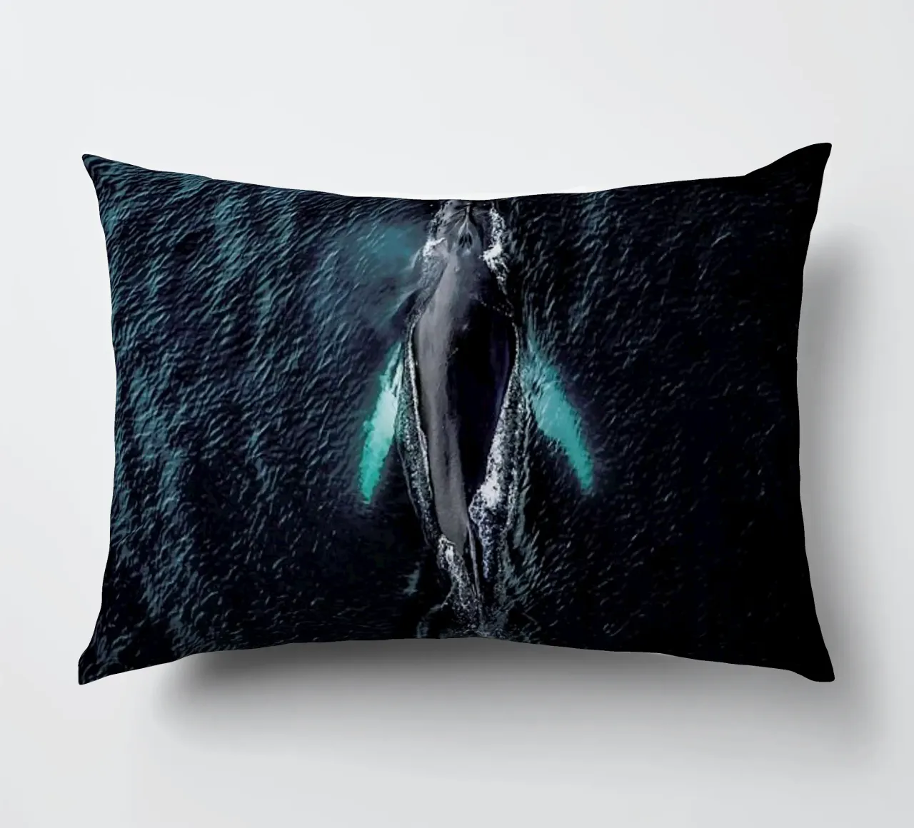 Tail As Old As Time by @regnumsaturni cuscino da EyeEm Mobile GmbH