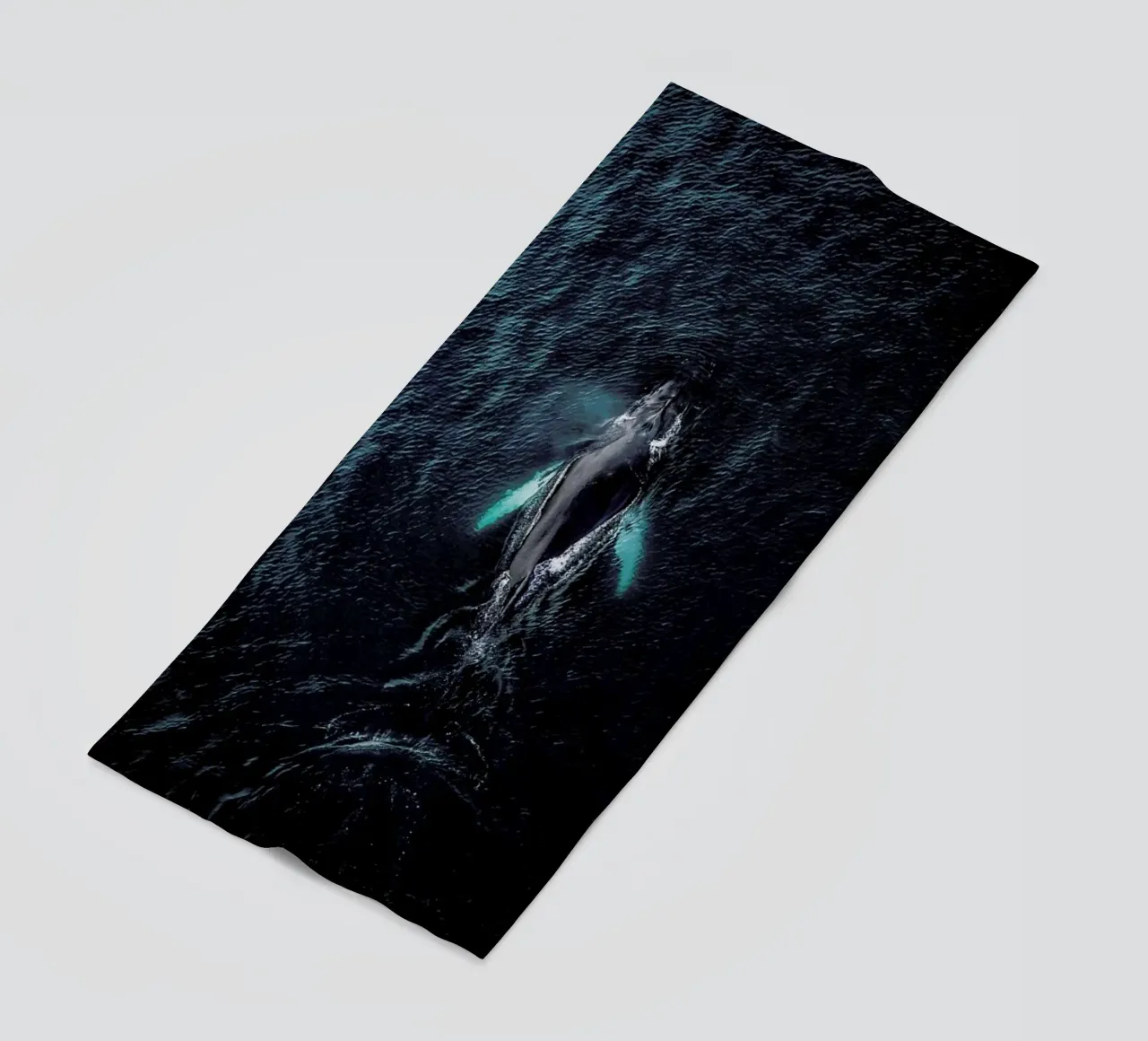 Tail As Old As Time by @regnumsaturni telo mare da EyeEm Mobile GmbH