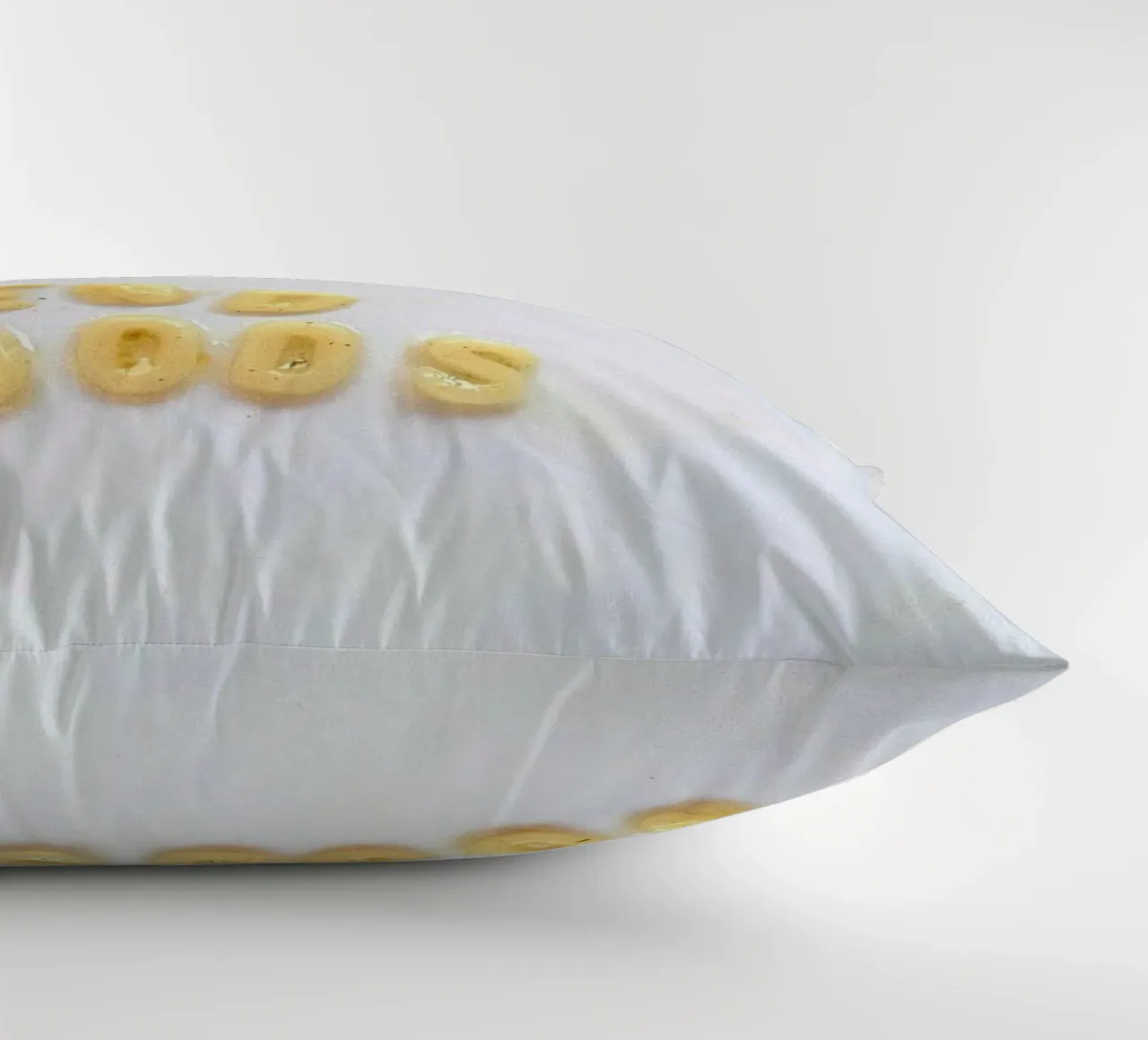 Instant Gratification: "Send Noods" (Alphabet Soup Edition!) cuscino da FruityNoodly