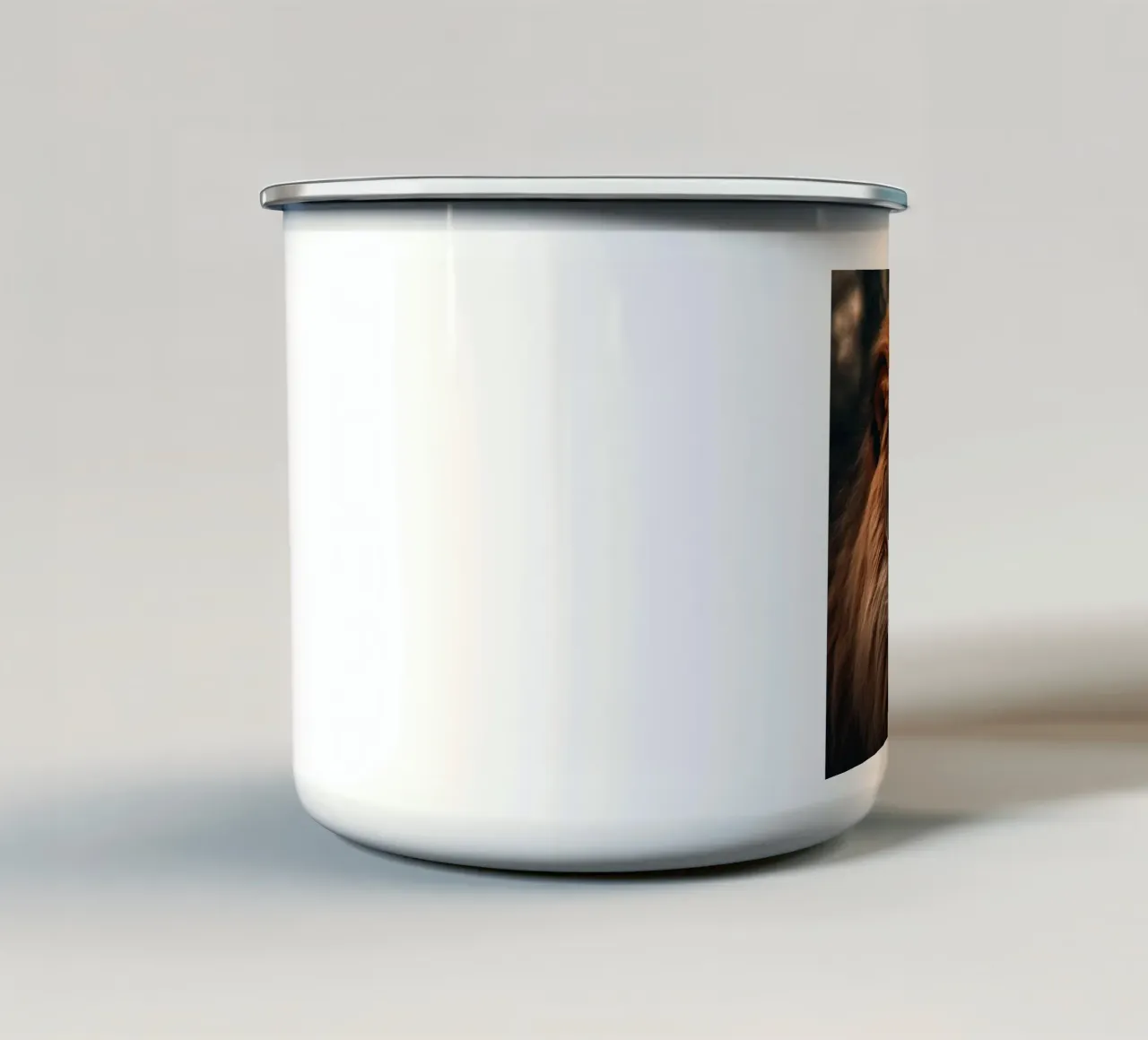 Ritratto di leone maestoso tazza in smalto da PhotoVibe Decor