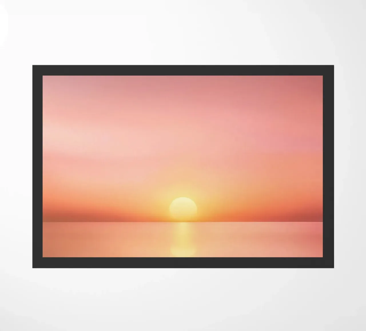 Tramonto minimalista su un mare di specchi zerbino da PhotoVibe Decor