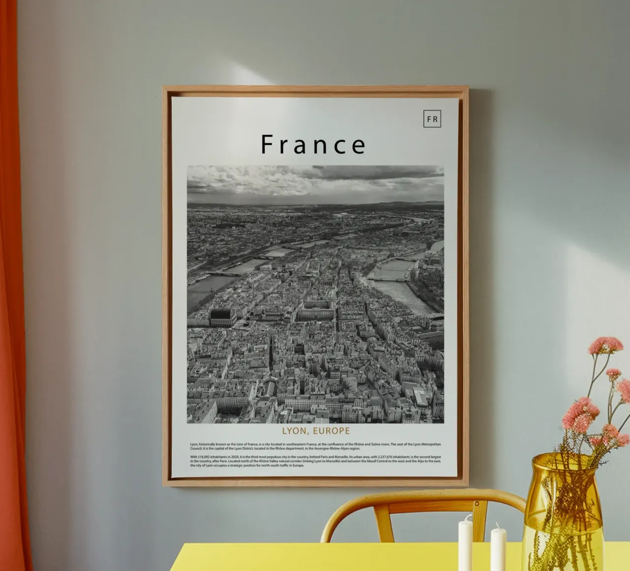 Wandkunst uit Lyon, Frankrijk canvas met Baklijst van ✈ world in frame