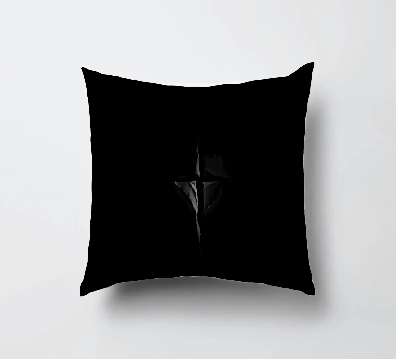 Una crepa scura in una superficie rivela una luce sottile cuscino da DesignDoodle