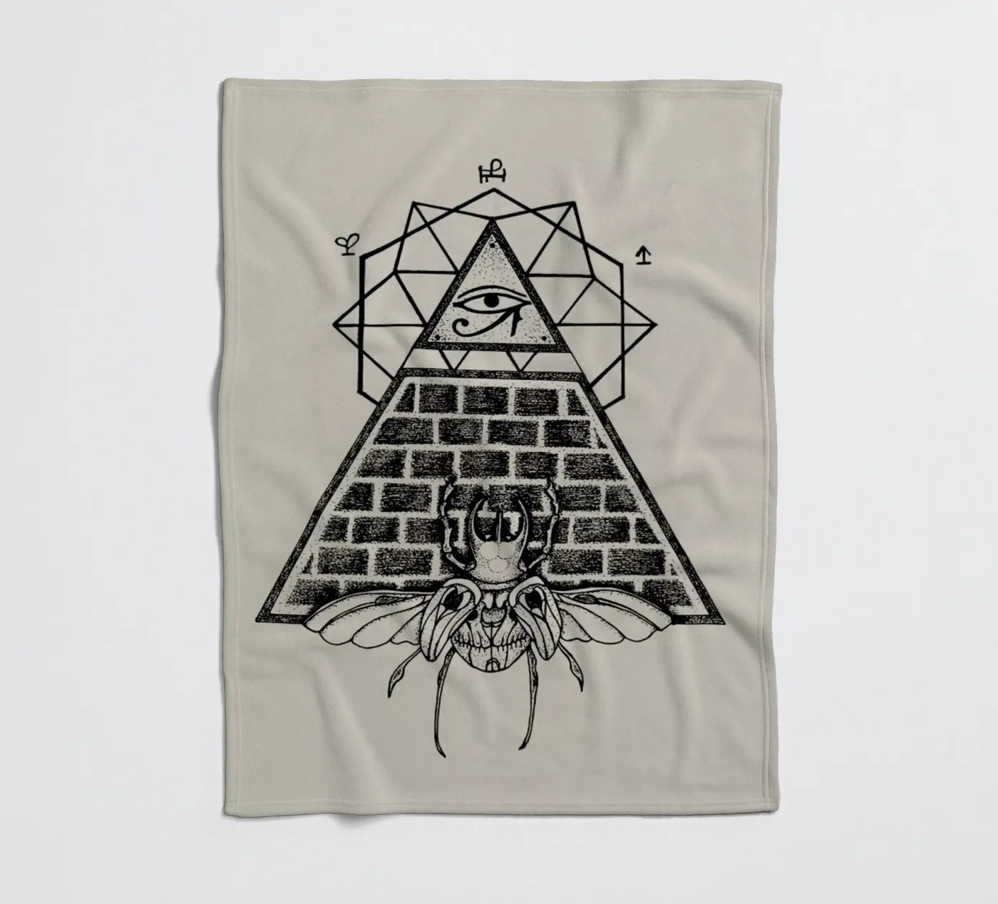 Pyramid Fleecedecke von Alejandra Sáenz