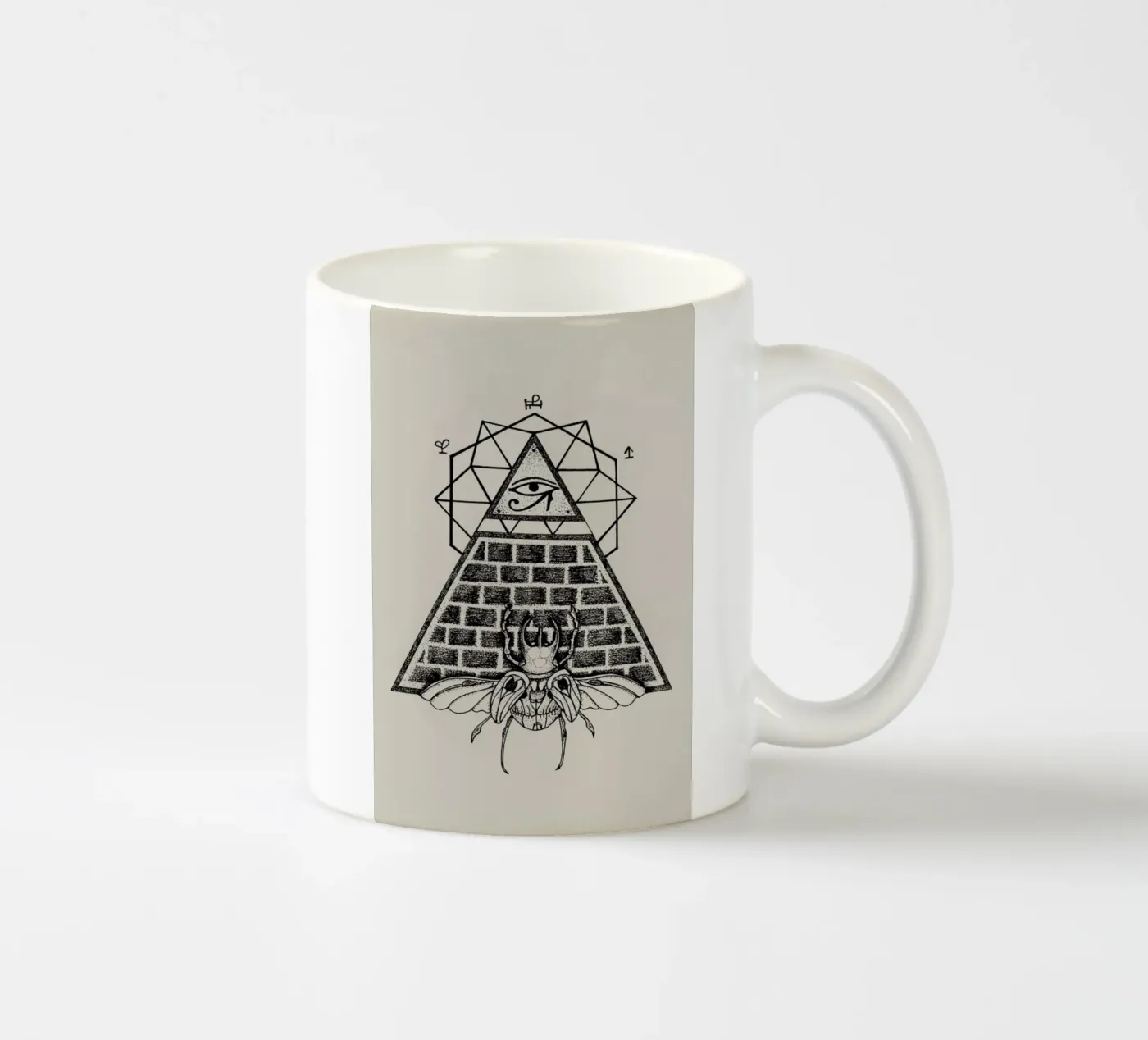Pyramid ceramic mug by Alejandra Sáenz