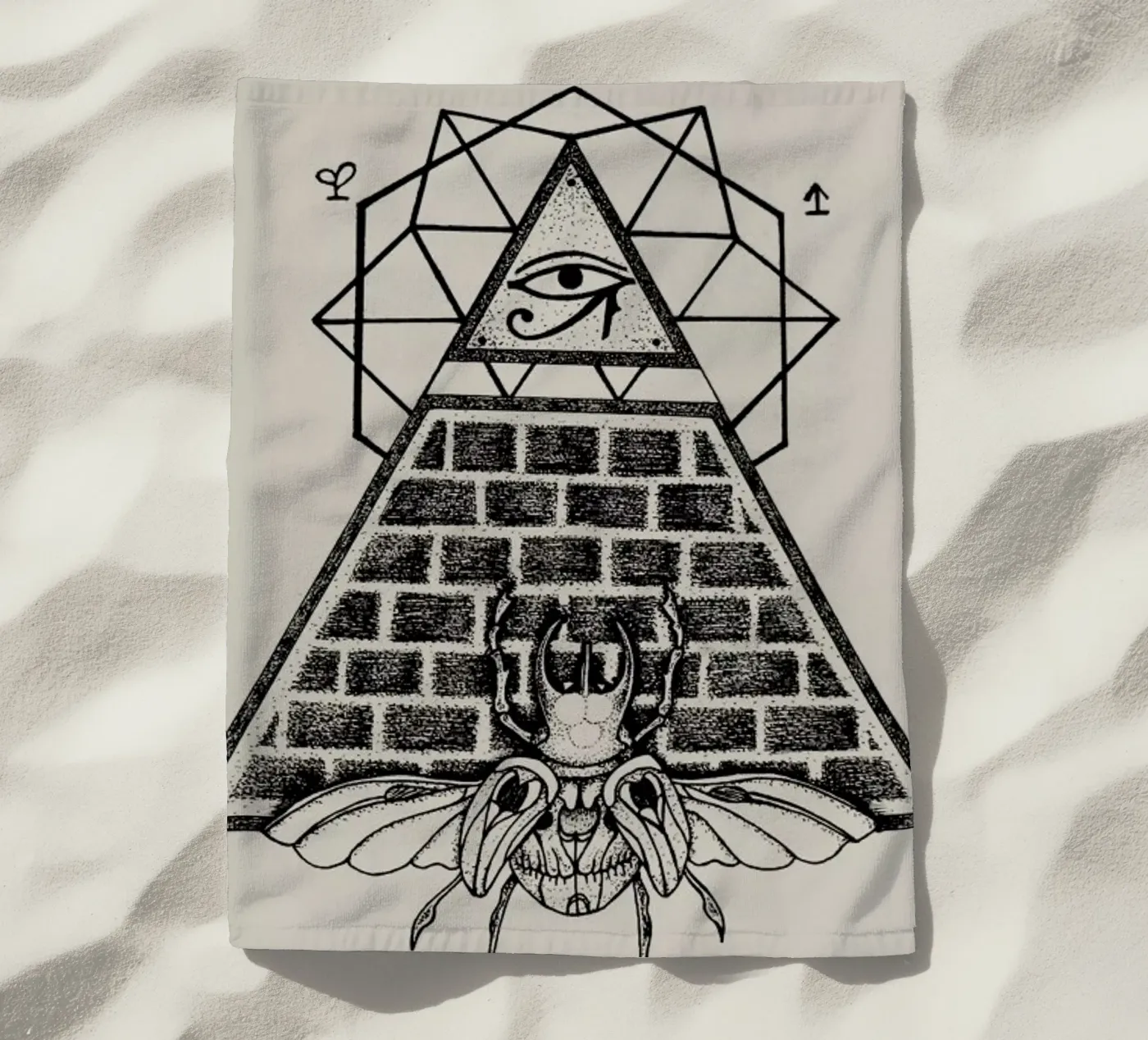 Pyramid telo mare da Alejandra Sáenz