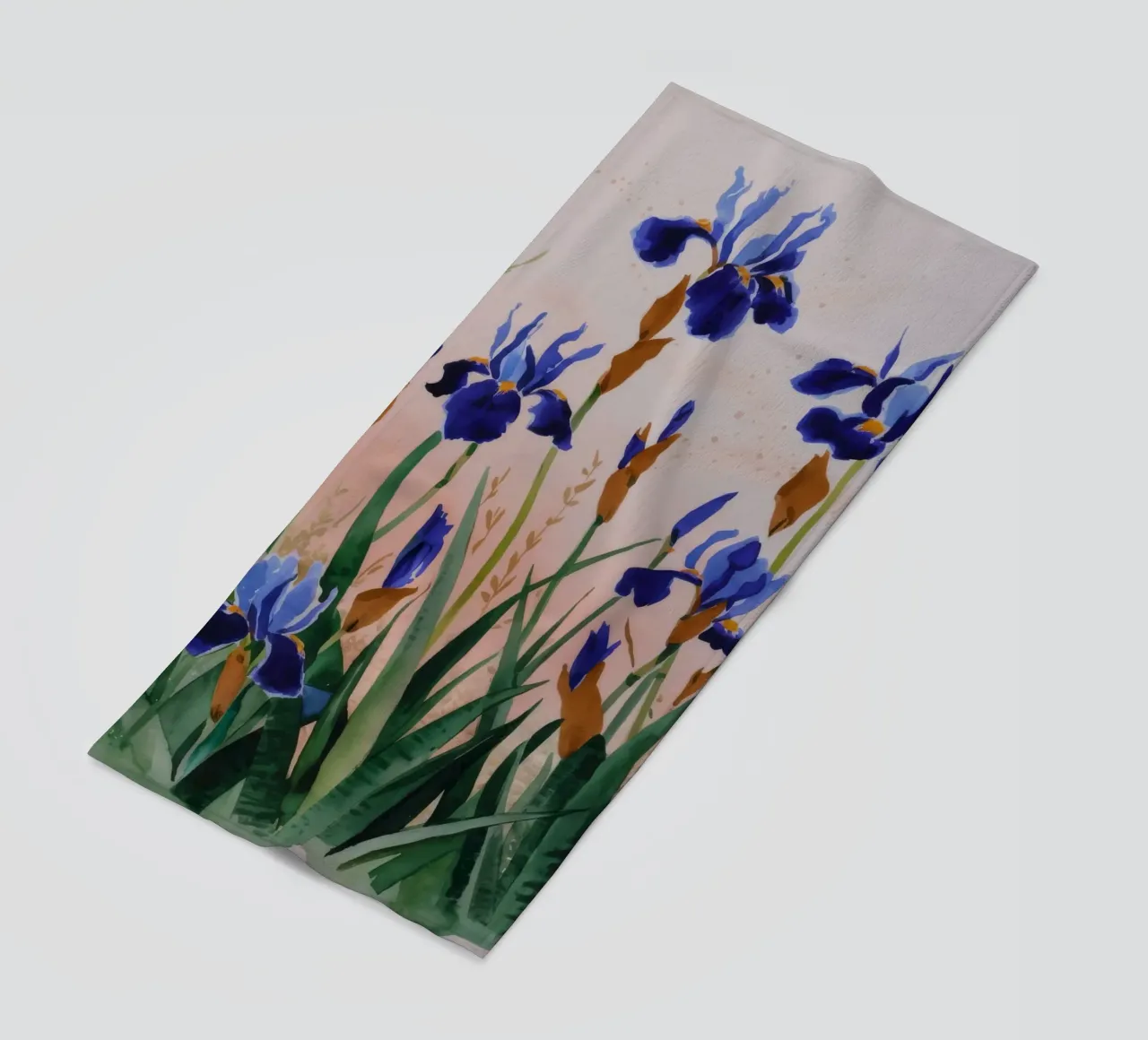 Eleganti fiori di iris telo mare da Verve Pigments