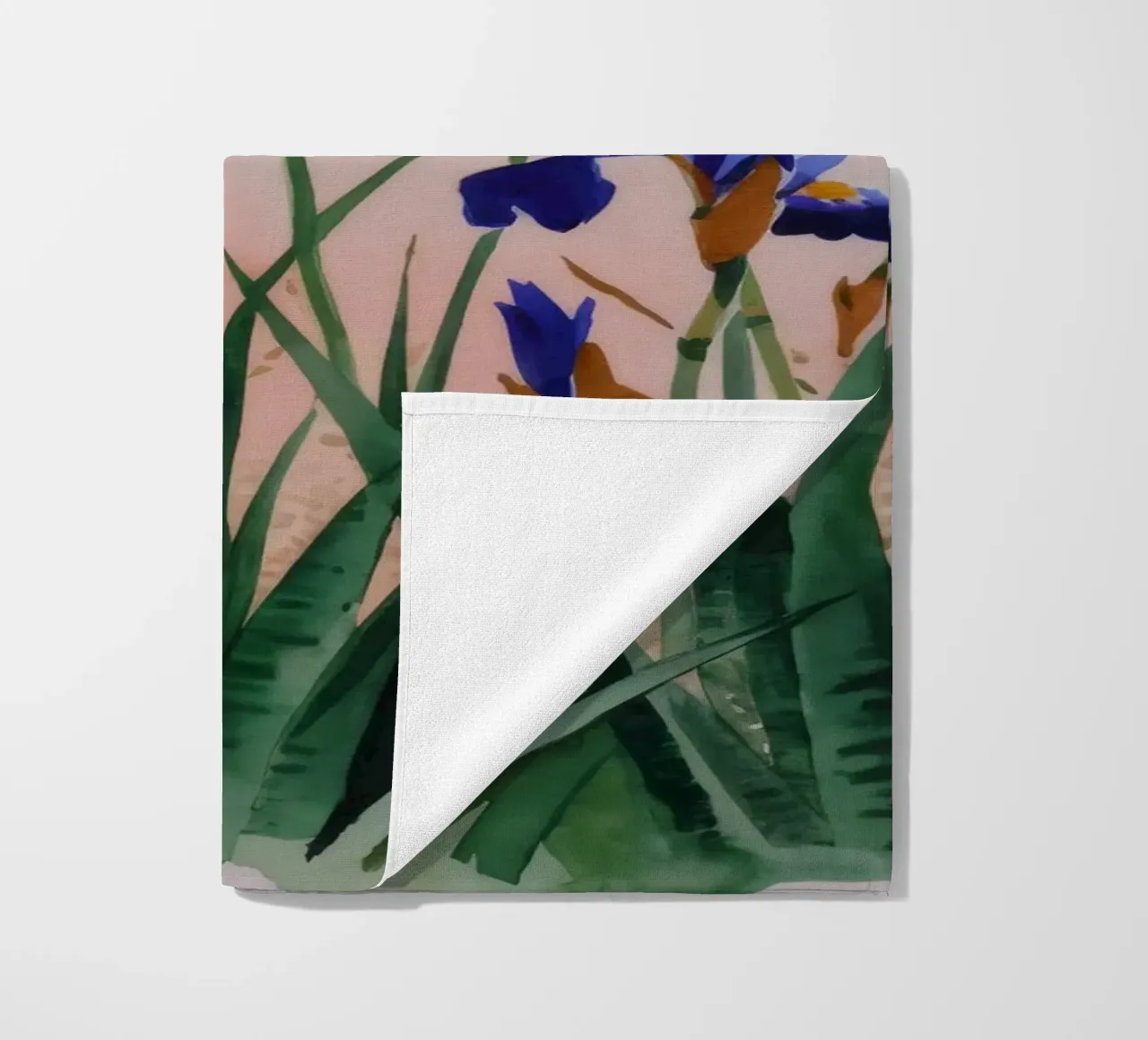 Eleganti fiori di iris telo mare da Verve Pigments