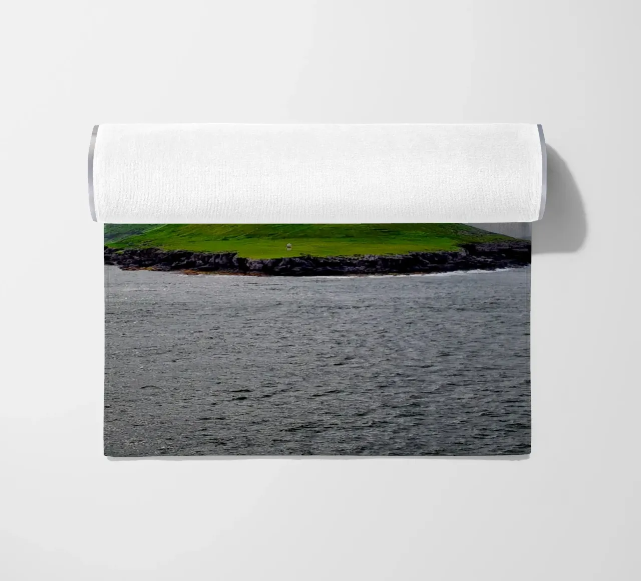 Faroes #05:  Lighthouse Serenity telo mare da zenitt